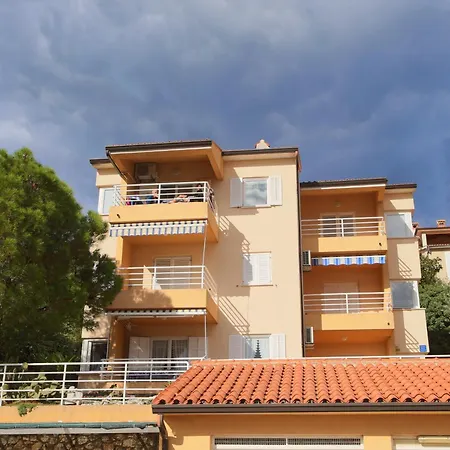 App With Terrace With Sea View,639 Apartment *